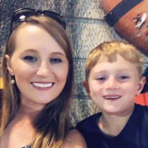 Meet your Posher, Stacey